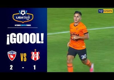 Definición rasante y cruzada de Esteban Orfano para anotar el segundo gol del ‘Inmobiliario’.