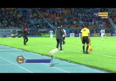 Pérez va definiendo su equipo para el clásico. Saracho por amarilla, variante obligada.