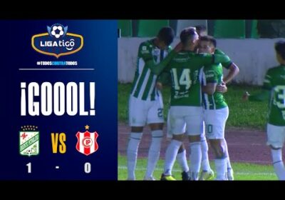 ¡Gol de Oriente Petrolero! Daniel Rojas impacta de cabeza y pone a festejar al ‘Verdolaga’.