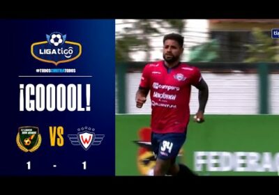 ¡Gol de Wilstermann! Gabriel Esparza aprovecha un rebote para igualar el marcador en Trinidad.