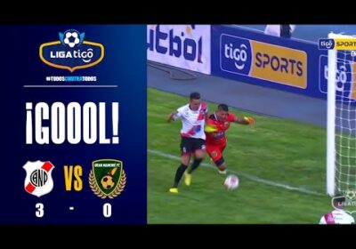 42′ ¡Gol de Nacional Potosí! Leaños aprovecha un error de Robles.