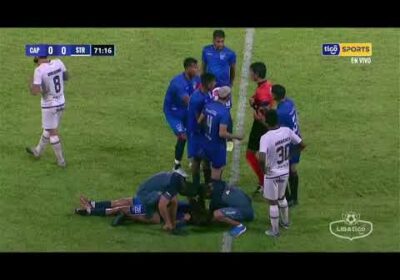 ¡The Strongest se quedó con diez jugadores! Sebastián Claure terminó expulsado