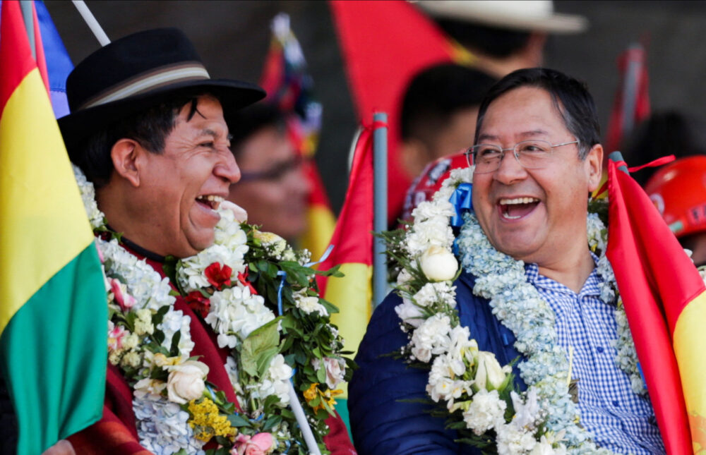 El vicepresidente David Choquehuanca junto al mandarario Luis Arce en un acto en La Paz (REUTERS/Manuel Claure/Archivo)