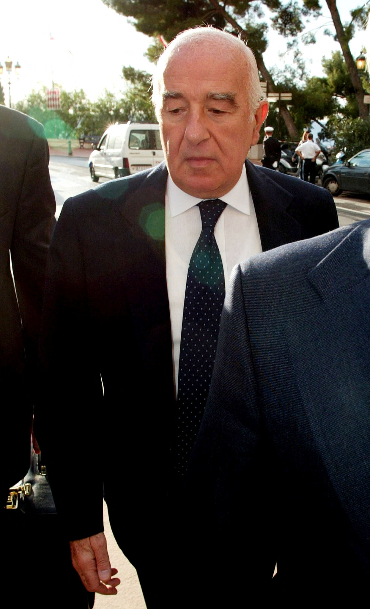 Safra en una foto de 2002. Joseph rara vez daba entrevistas y solía evitar eventos públicos (REUTERS/Eric Gaillard/archivo)