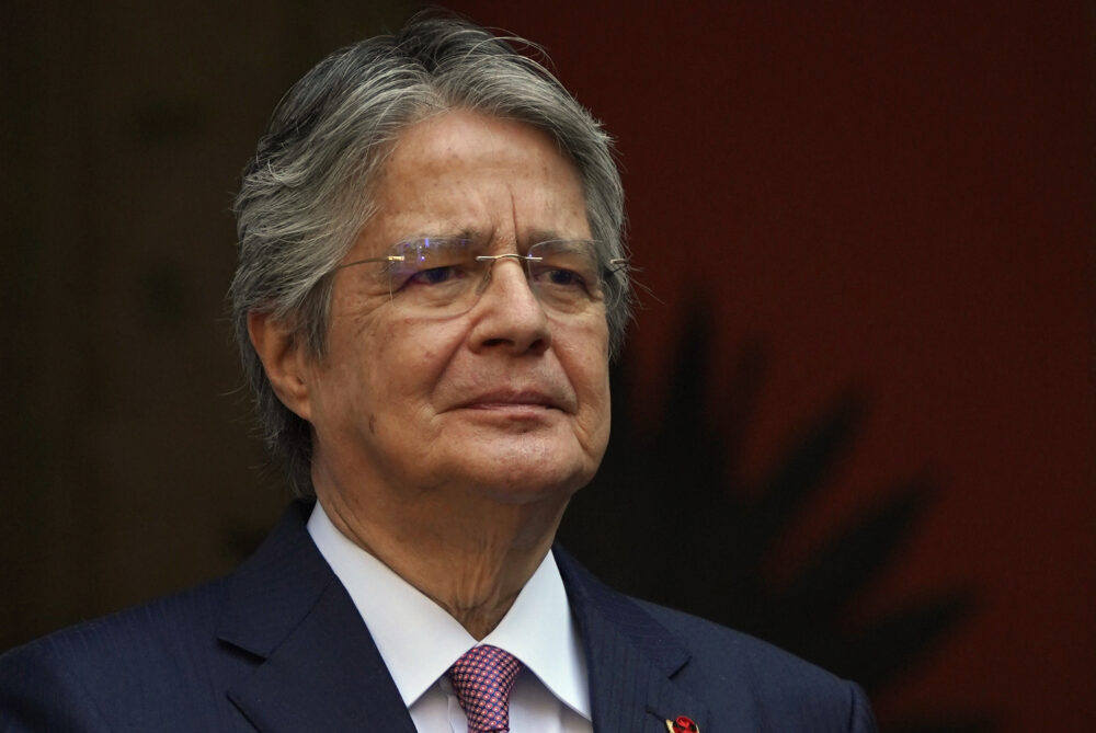 El presidente de Ecuador, Guillermo Lasso, repudió el asesinato (AP Foto/Marco Ugarte)