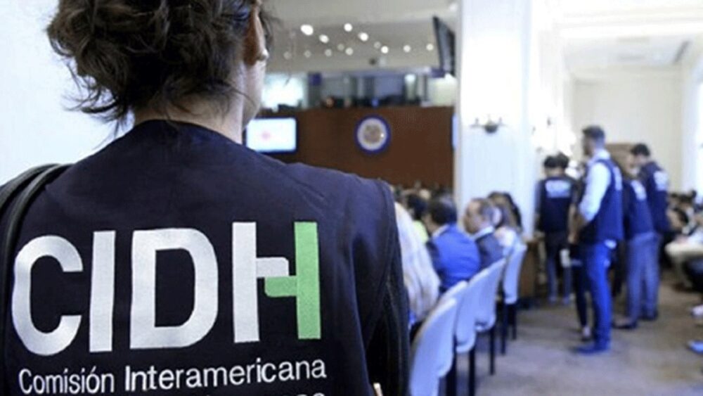 El tribunal interamericano celebró este miércoles una audiencia por el caso Vega González y otros contra Chile, el cual se refiere a la responsabilidad internacional del Estado chileno por la aplicación de la “media prescripción” o “prescripción gradual” en el marco de los procesos penales de 14 peticiones relativas a delitos de lesa humanidad. (EUROPA PRESS)