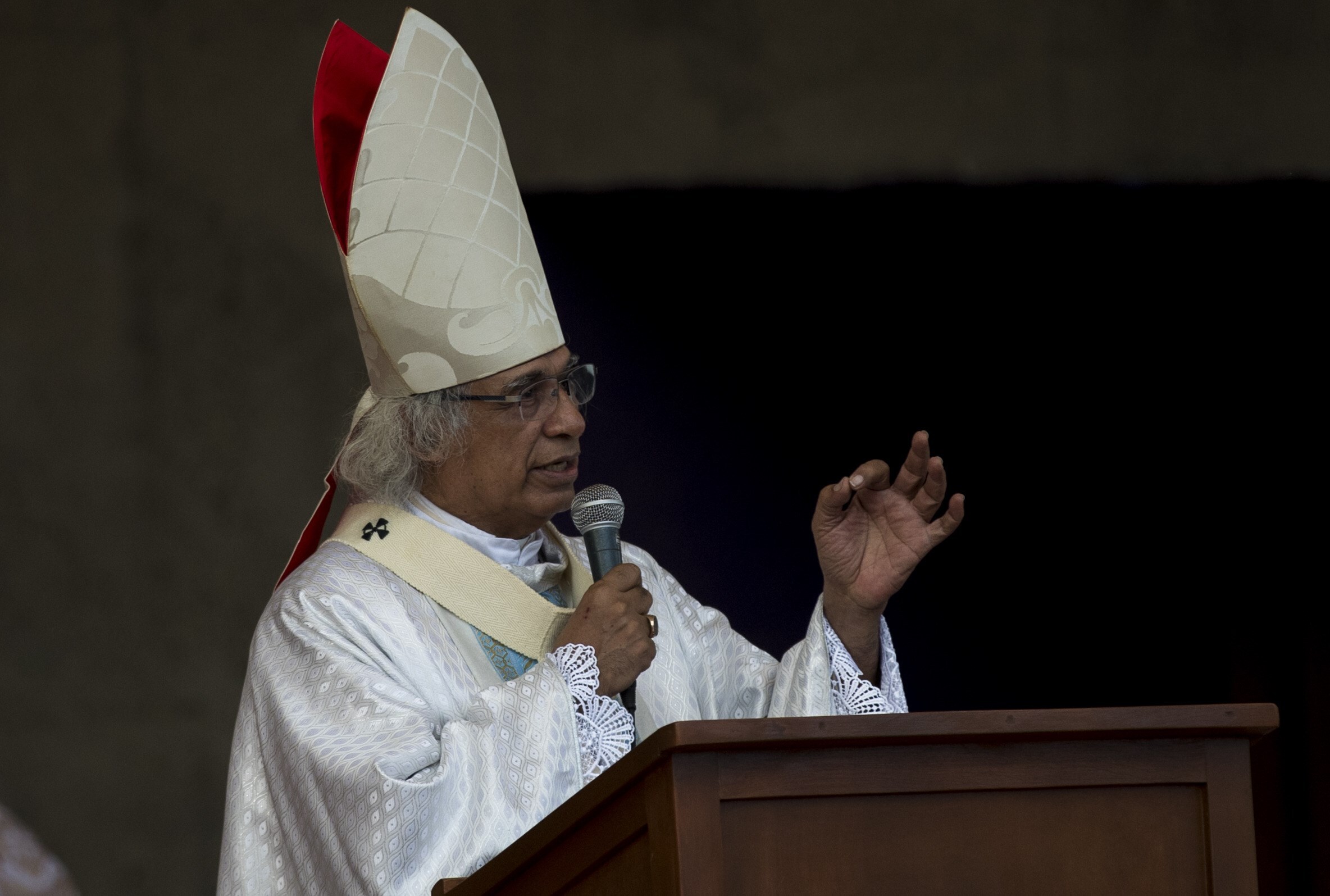 En la imagen, el cardenal de Nicaragua, Leopoldo Brenes. EFE/Jorge Torres/Archivo