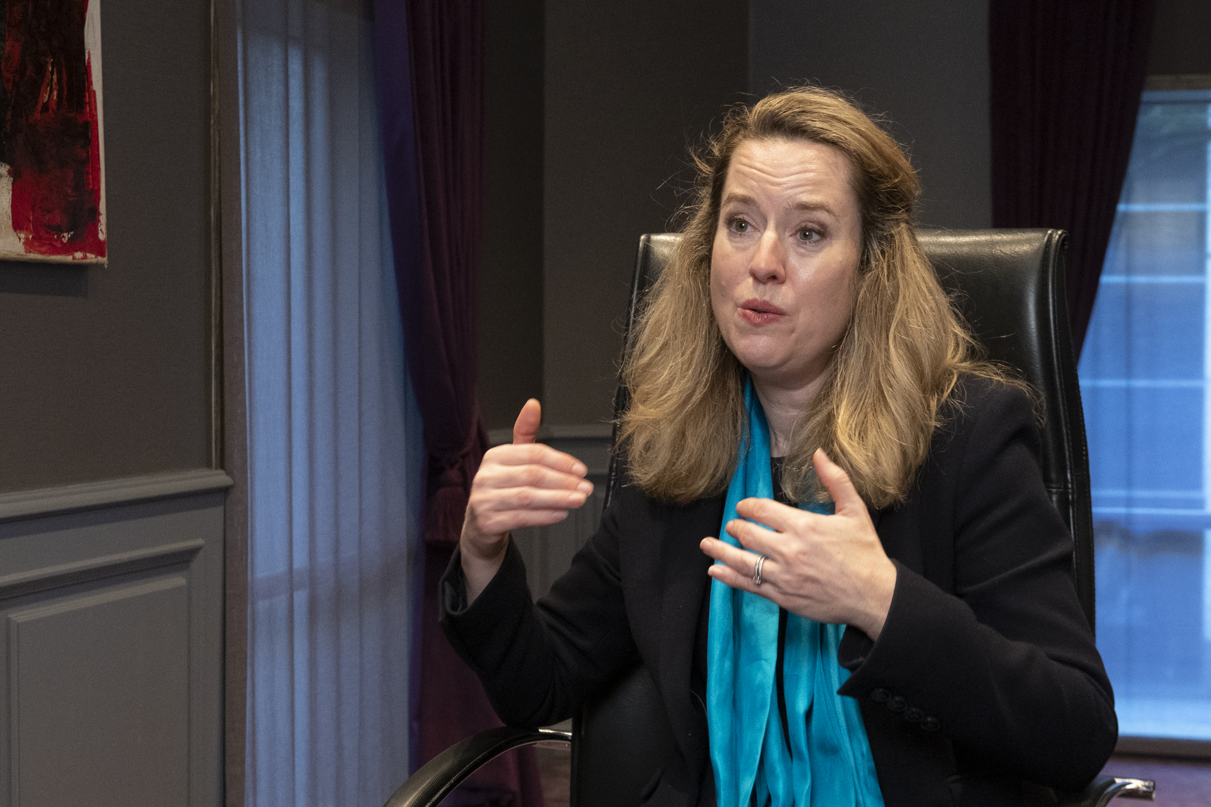Amy Pope opinó que se deben replicar la lección que dejó la respuesta internacional ante la movilización de millones de migrantes ucranianos (Crédito: Cristian Gaston Taylor)