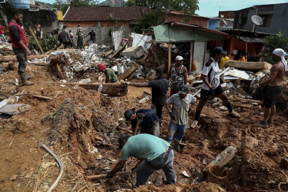 Ascendió a 59 el número de muertos en Brasil por las fuertes lluvias en San Pablo (EFE)