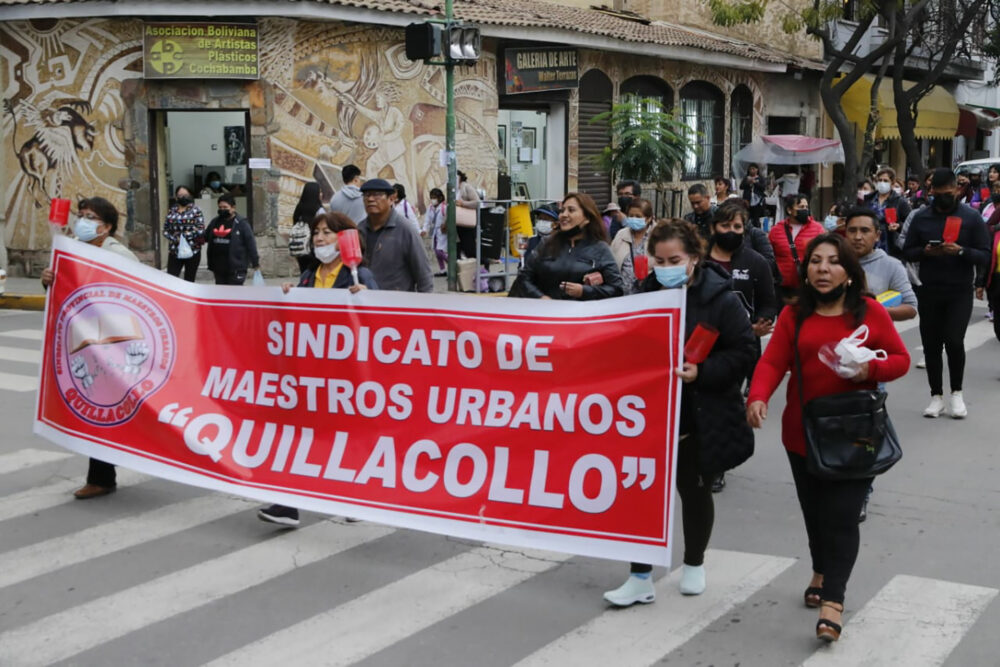 Los docentes rechazan el nuevo plan de estudio impuesto por el Ministerio de Educación