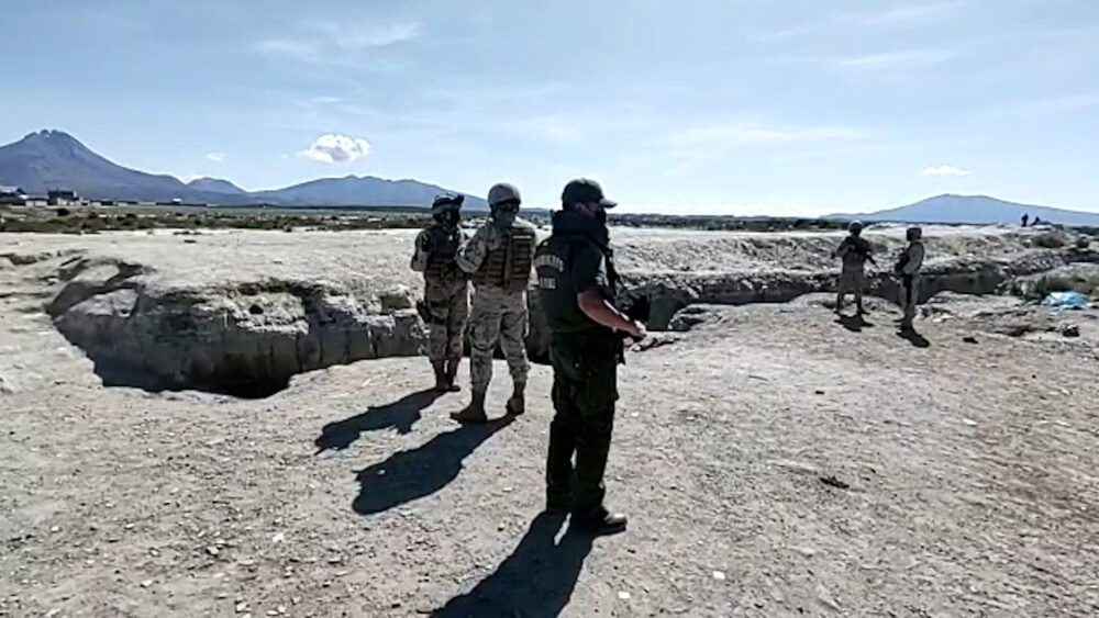 El despliegue militar en las zonas fronterizas del norte de Chile tiene que ver con el cuidado de la 