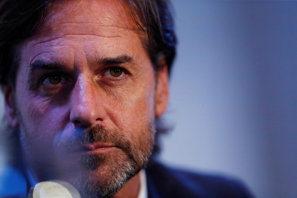Lacalle Pou dijo que hay “plena conformidad” con la gestión de Peña en la cartera y mencionó los proyectos en los que trabajaba.