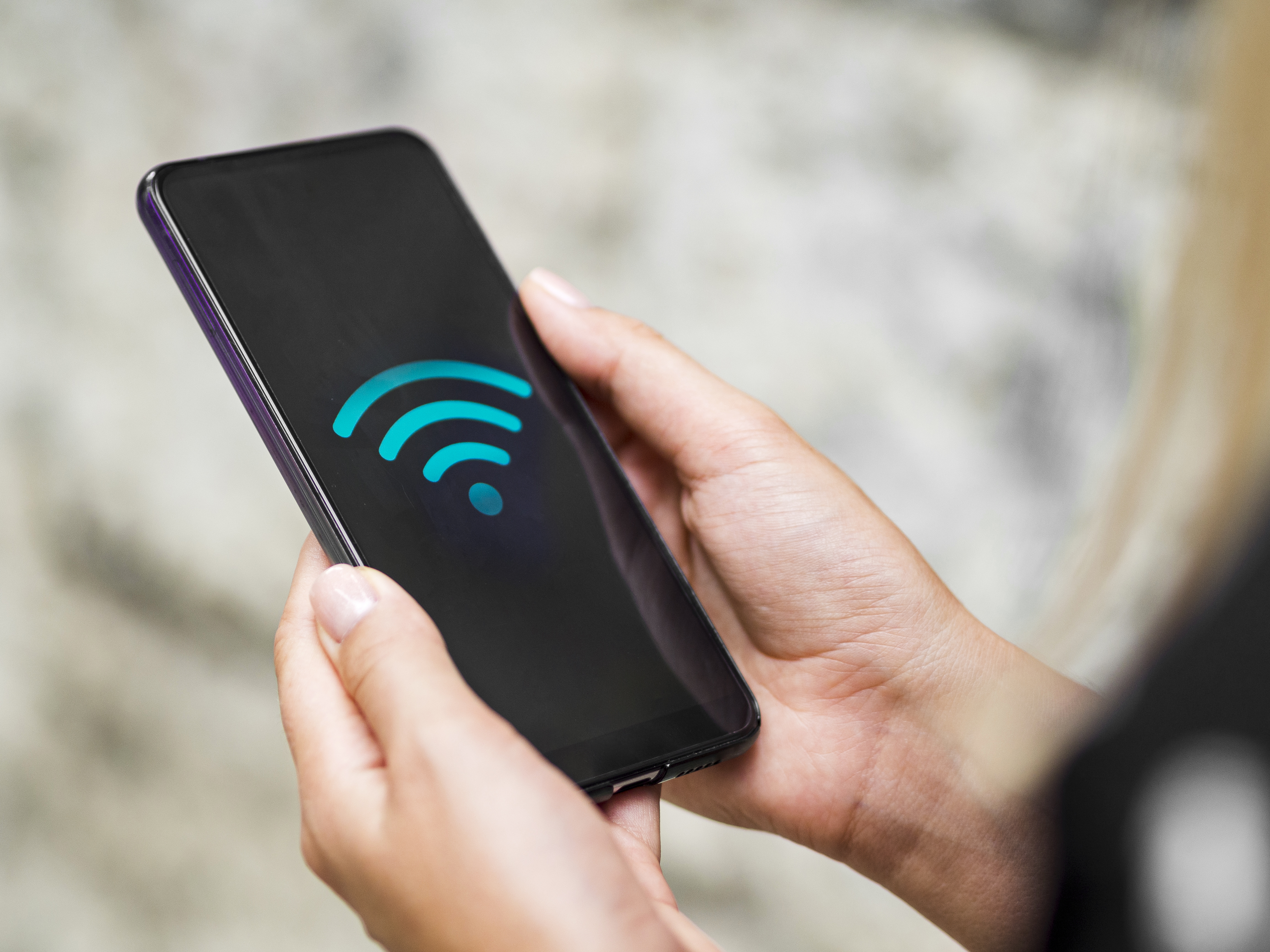 Los celulares pueden usar códigos QR para conectarse a una red Wi-Fi