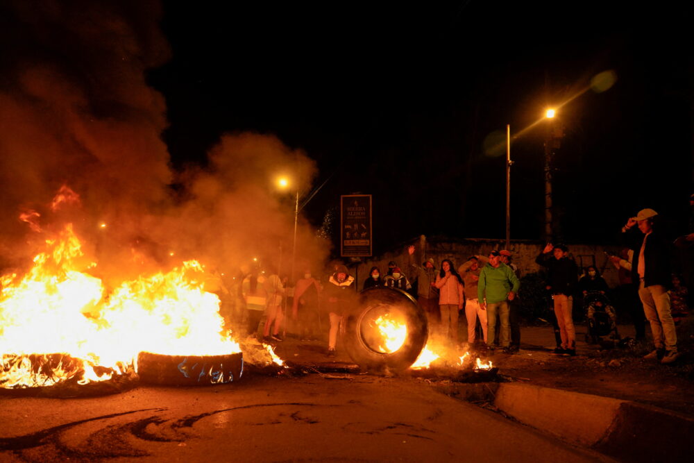 En junio de 2022, Ecuador se paralizó por 18 días por las manifestaciones en contra del presidente Guillermo Lasso. (REUTERS/Johanna Alarcon)