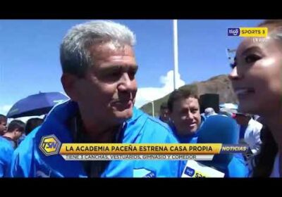 🚨Así era la llegada de las leyendas del Club Bolívar para la inauguración del CAR ‘Guido Loayza’.