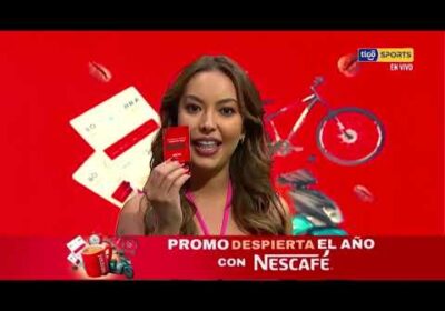 🔬Nicole Rossell junto a nuestros panelistas, probamos nuestra suerte con la raspadita de Nescafé.