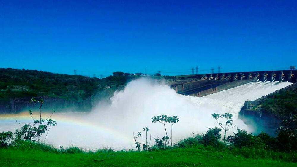 Itaipú terminó de pagar la deuda de su construcción 50 años después (turismoitaipu)