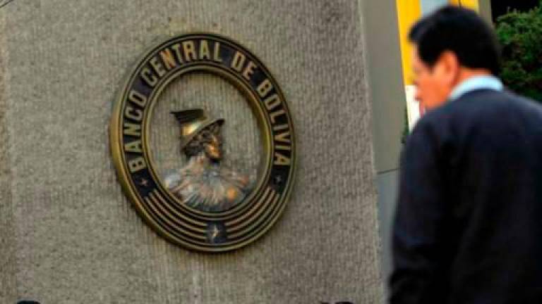 Gobierno usó $us 300 MM del FMI ante caída de reservas y falta de divisas; recuerdan que Añez fue procesada por caso similar Gobierno usó $us 300 MM del FMI ante caída de reservas y falta de divisas; recuerdan que Añez fue procesada por caso similar