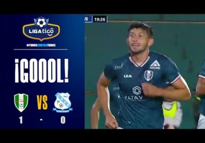 🏆¡Gol de Real Tomayapo! Pedro Azogue abrió el marcador y pone en ventaja al equipo tarijeño.