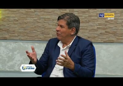 Óscar Ramírez: “El hincha no está obligado a saber de fútbol, solo disfrutar de los que le gusta”.
