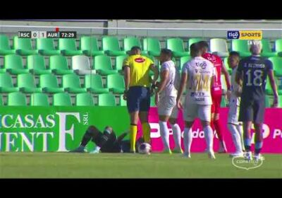 ¡Expulsado César García en Real SC! El capitán del ‘Albo’ vio la roja tras un cruce con Serginho