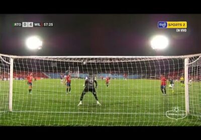 🏆¡Estuvo cerca de descontar Real Tomayapo! Graneros de cabeza pero su disparo impactó en el palo.