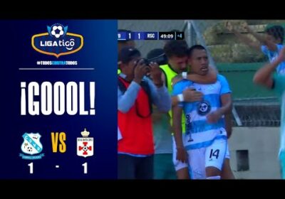 45+4′ ¡Gol de Vaca Díez! Joel Fernández no perdona, toma un balón suelto para sacar un disparo