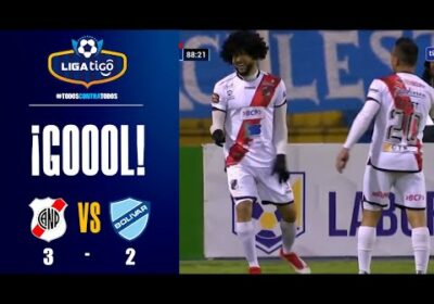 87′ ¡Gol de Nacional Potosí! Tommy Tobar se eleva en el aire para conectar tras una pirueta