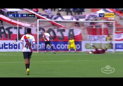 39′ ¡Notable Pedro Galindo! El arquero de Real Tomayapo le negó el gol a Marcos Riquelme