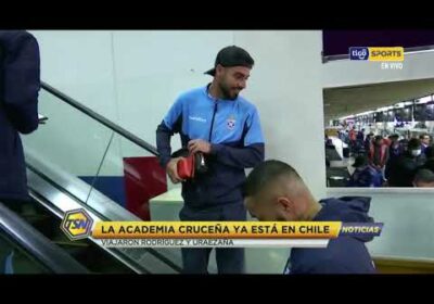 La ‘Academia’ cruceña ya está en Chile. Viajaron Rodríguez y Uraezaña.