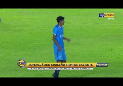 Superclásico cruceño siempre caliente. 12 expulsados y 5 penales, ellos últimos 12 jugados.