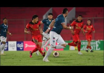 ¡Final del primer tiempo! FC Universitario tiene la ventaja a su favor sobre Real Tomayapo