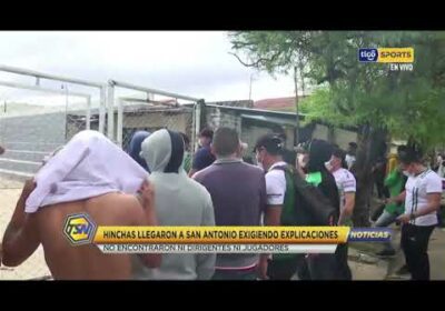 🚨Hinchas llegaron a San Antonio exigiendo explicaciones. No encontraron ni dirigentes ni jugadores.