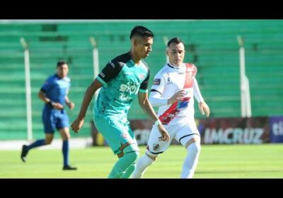 ¡Final del primer tiempo! Nacional Potosí con doblete de Prost está venciendo a Royal Pari.