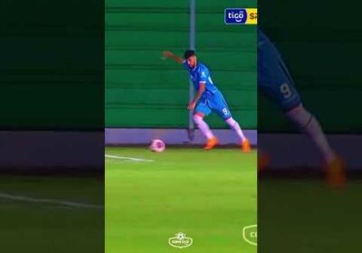 ¡Tremendo golazo!😱💥 #TigoSportsBolivia #CopaTigo