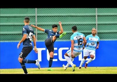🏆 ¡Final del primer tiempo! Blooming está venciendo a Vaca Díez en Cobija con gol de Arismendi.