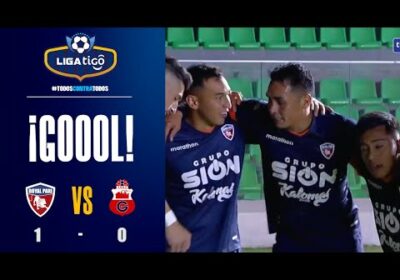 ¡Gol de Royal Pari! Asistencia de Joel Amoroso para que Bruno Miranda anote el primer gol.