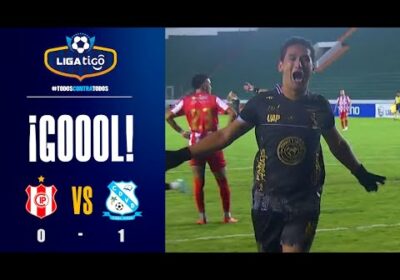 🏆30′ ¡Gol de Vaca Díez! Pedro Taborga anota el primer gol del partido.