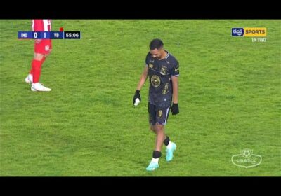 🏆 52′ ¡Un expulsado en Vaca Díez! Dura infracción de Fininho que fue revisada en el VAR.