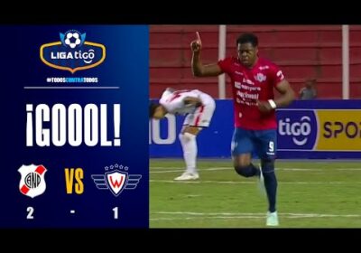 🏆 64′ ¡Gol de Wilstermann! Bismark Ubah descuenta el marcador favorable al ‘Aviador’.