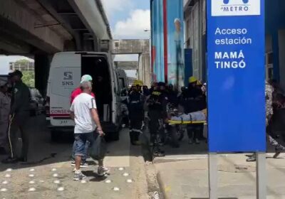 🇩🇴 | URGENTE: Chocan dos trenes del Metro en Santo Domingo, República Dominicana. Reportan…