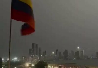 🇨🇴| Momento en que un rayo cae en Cartagena, Colombia