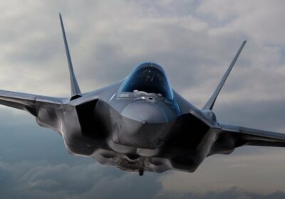 🇺🇲 | LO ÚLTIMO: Mientras los marines buscan el F-35 desaparecido, los funcionarios ordenan…