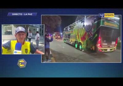 Ecuatorianos llegan al hotel para alentar a su Selección. La ‘Tri’ recibe el apoyo de sus hinchas.