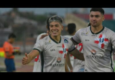 45+2′ ¡Final del primer tiempo! Al descanso en Tarija donde la ventaja es para Real Tomayapo.