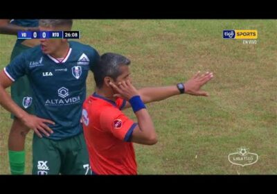 25′ ¡Gol anulado para Real Tomayapo! Matías Noble anotaba para la visita, pero su gol no subió…