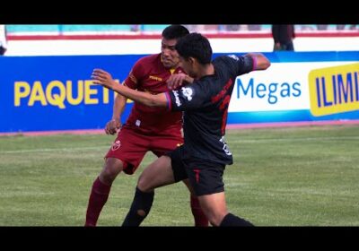 Real Oruro empató sobre el final a Universitario de Sucre.