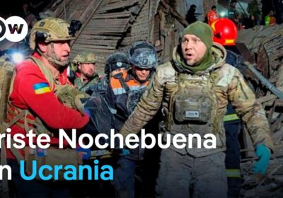 Intensa oleada de ataques rusos ensombrecen la Nochebuena en #Ucrania El presidente ucraniano, Volodímir…