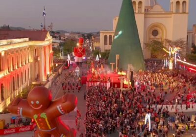 🇸🇻 | Desfile navideño en El Salvador