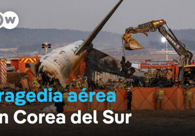 Un avión de Jeju Air se sale de la pista y estalla: hay 179…